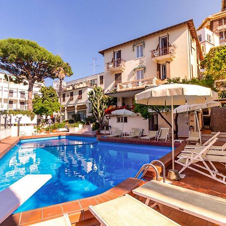 Coccodrillo Hotel & Apartments Varazze Εξωτερικό φωτογραφία