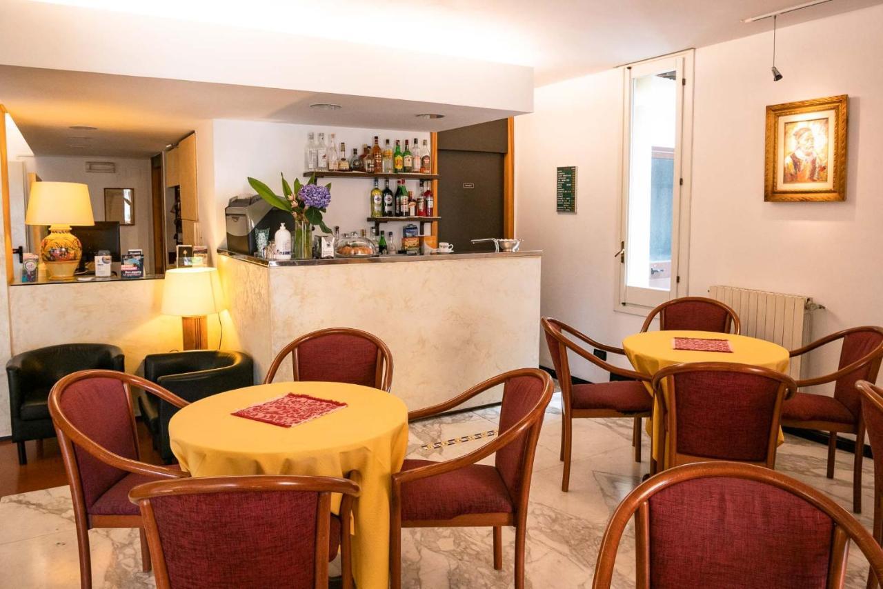 Coccodrillo Hotel & Apartments Varazze Εξωτερικό φωτογραφία