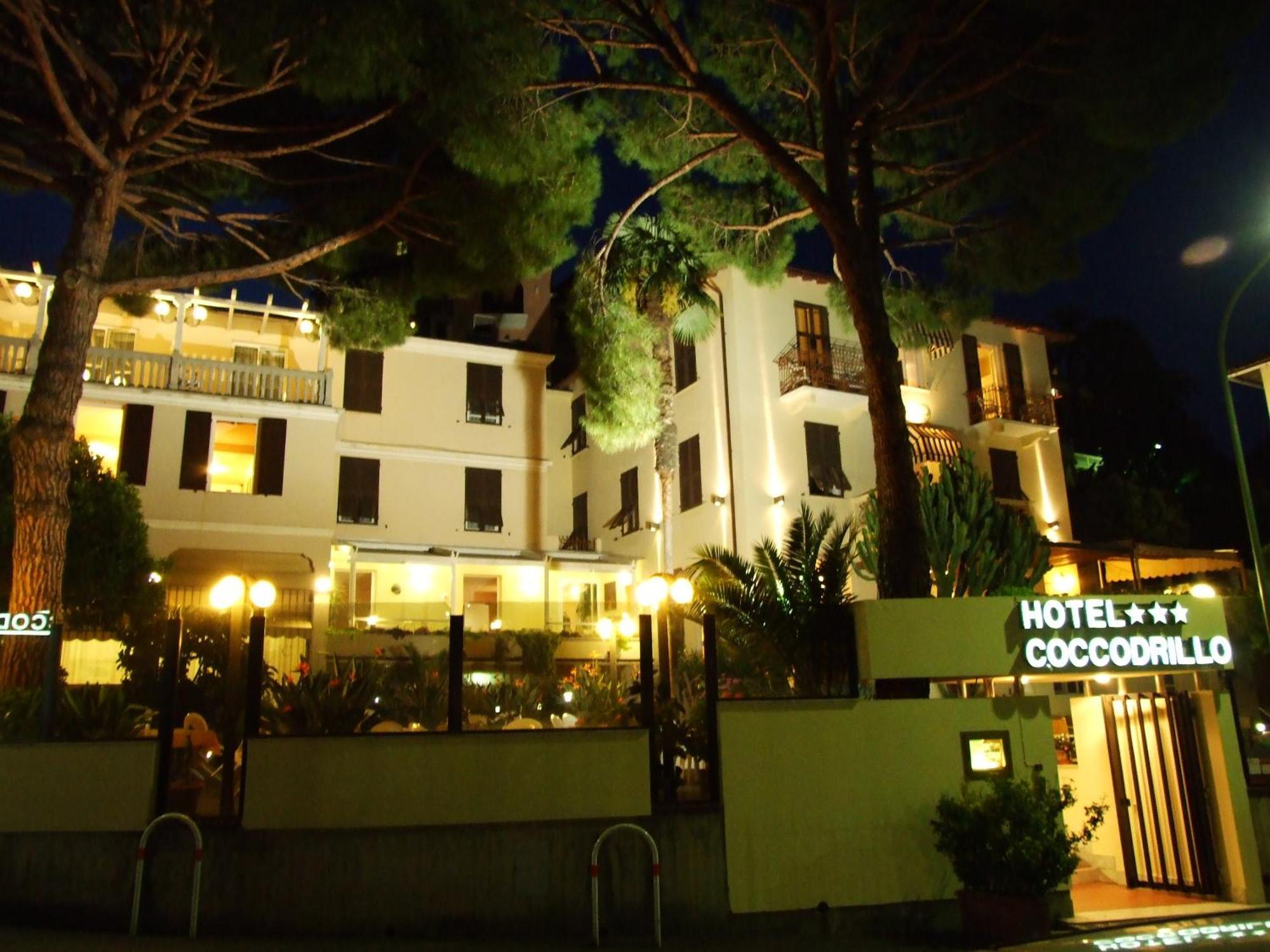 Coccodrillo Hotel & Apartments Varazze Εξωτερικό φωτογραφία