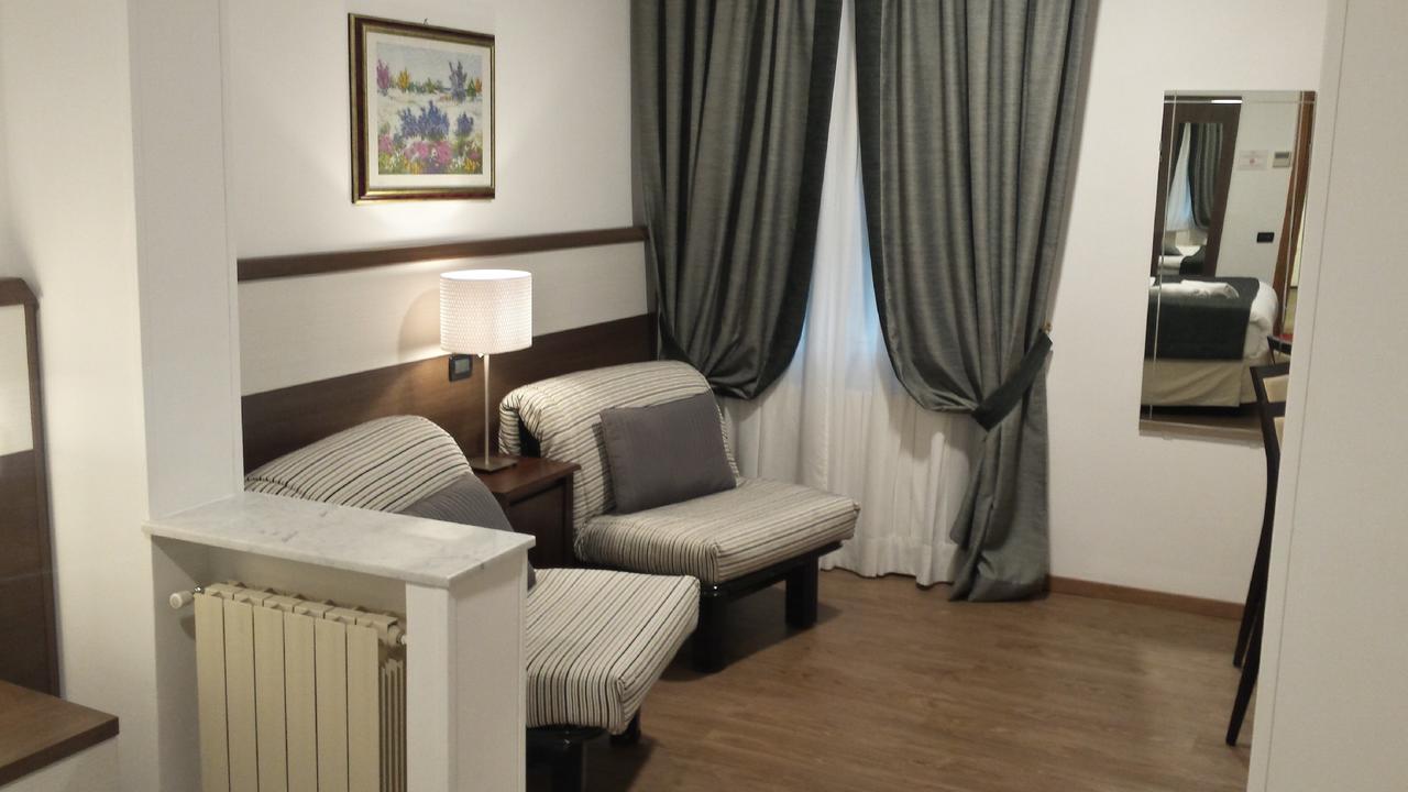 Coccodrillo Hotel & Apartments Varazze Εξωτερικό φωτογραφία