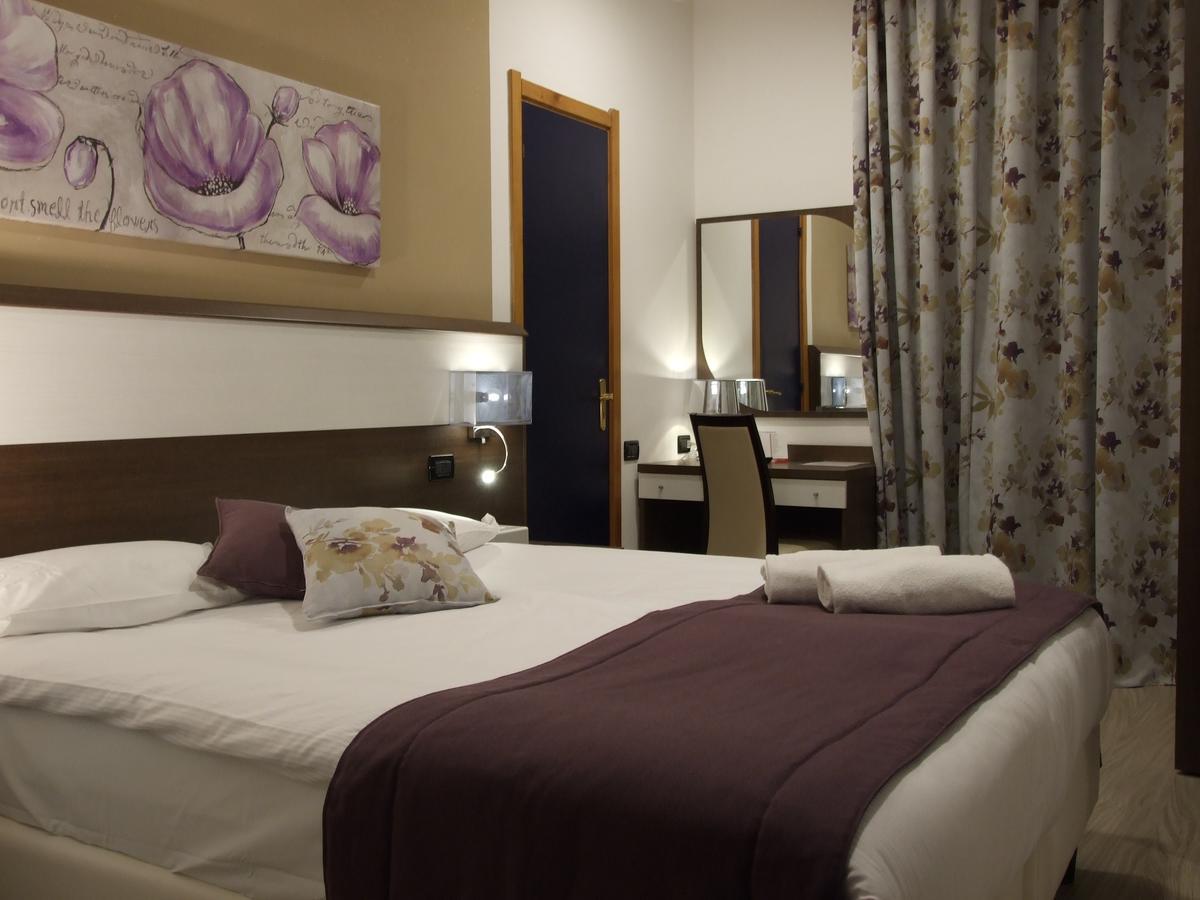 Coccodrillo Hotel & Apartments Varazze Εξωτερικό φωτογραφία